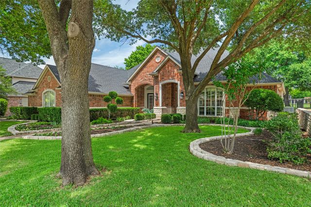 912 Walnut Falls Circle, Mansfield, TX 76063
