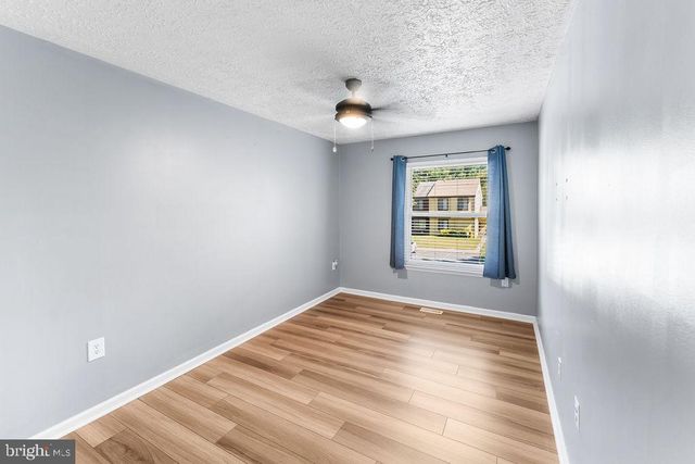 51 KEEPSAKE PL, Waldorf, MD 20602