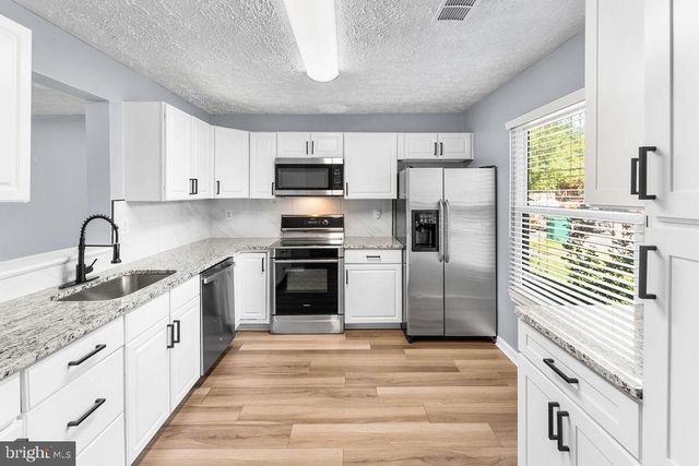 51 KEEPSAKE PL, Waldorf, MD 20602