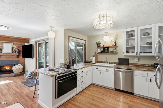 16693 Wagon Trail, Bend, OR 97707