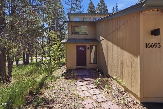 16693 Wagon Trail, Bend, OR 97707