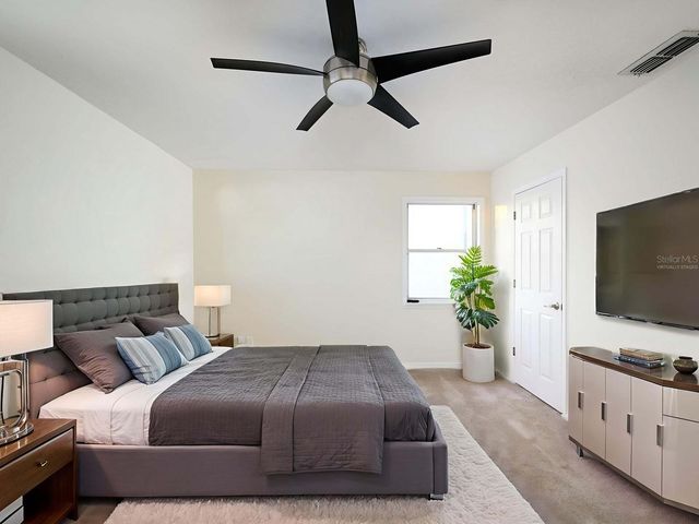 5947 BAYVIEW CIRCLE S, Gulfport, FL 33707