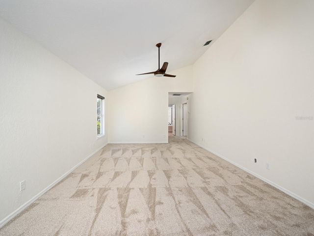 5947 BAYVIEW CIRCLE S, Gulfport, FL 33707