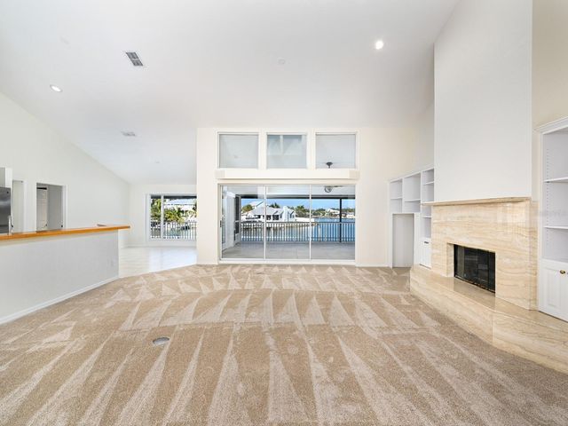 5947 BAYVIEW CIRCLE S, Gulfport, FL 33707