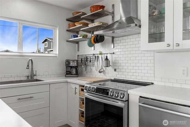 1146 Pitt Avenue, Bremerton, WA 98310