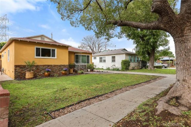 521 N California Street, Burbank, CA 91505