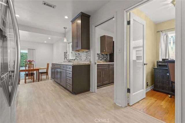 521 N California Street, Burbank, CA 91505