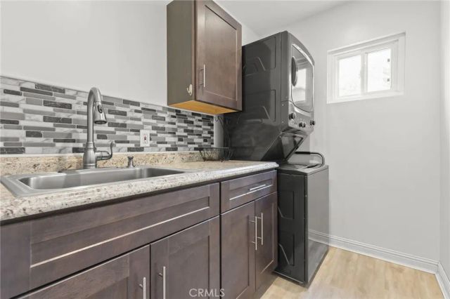 521 N California Street, Burbank, CA 91505