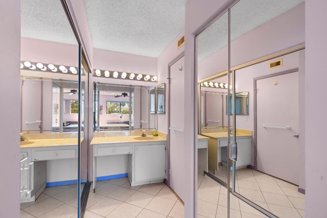 15450 Pembridge Avenue 164, Delray Beach, FL 33484