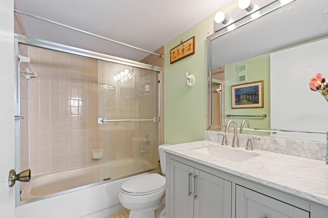 15450 Pembridge Avenue 164, Delray Beach, FL 33484
