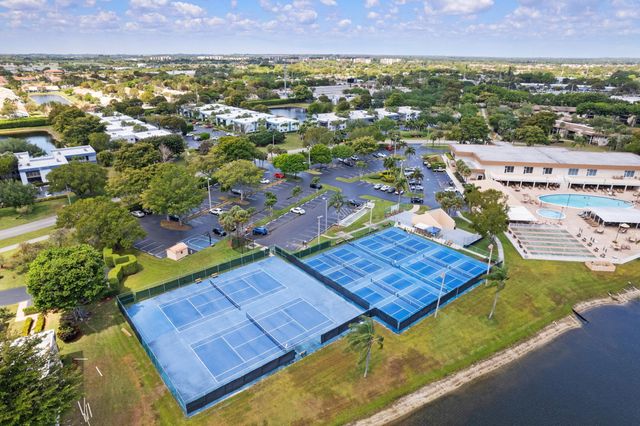 15450 Pembridge Avenue 164, Delray Beach, FL 33484