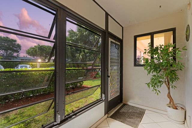 15450 Pembridge Avenue 164, Delray Beach, FL 33484