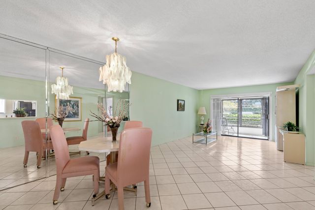 15450 Pembridge Avenue 164, Delray Beach, FL 33484