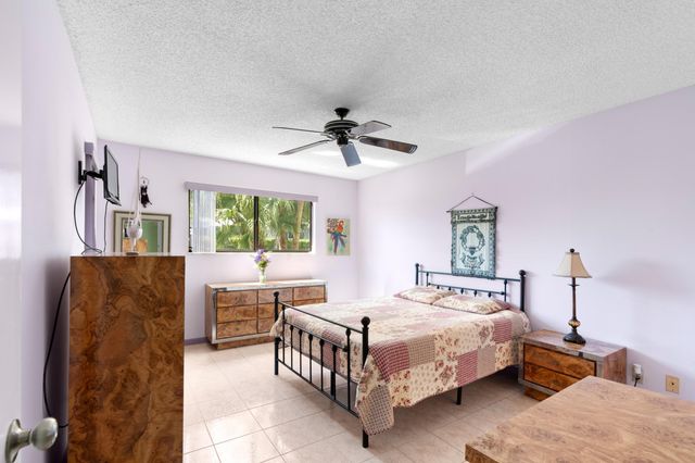 15450 Pembridge Avenue 164, Delray Beach, FL 33484