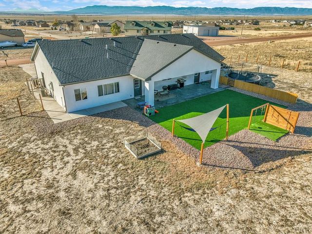 257 E Auburn Ave, Pueblo West, CO 81007