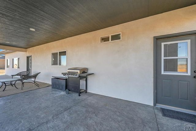 257 E Auburn Ave, Pueblo West, CO 81007