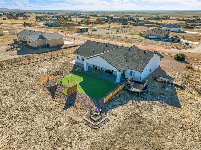 257 E Auburn Ave, Pueblo West, CO 81007