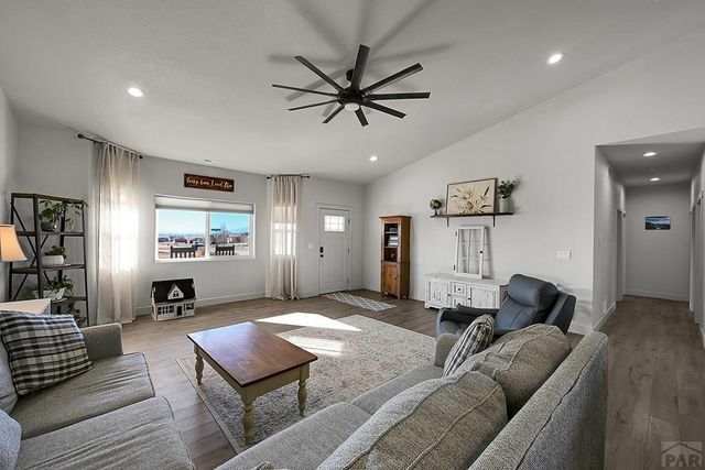 257 E Auburn Ave, Pueblo West, CO 81007