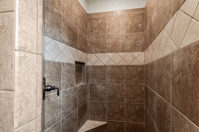 321 Bay Court, Gun Barrel City, TX 75156