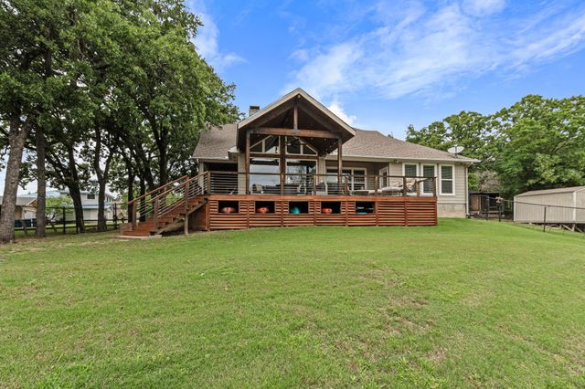 321 Bay Court, Gun Barrel City, TX 75156