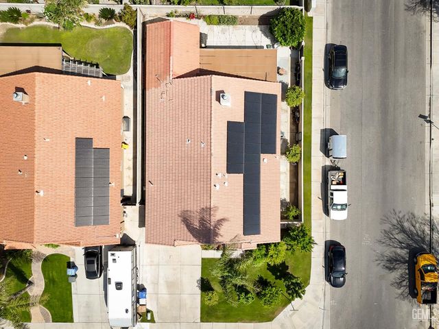 5918 Foss Ridge Court, Bakersfield, CA 93313