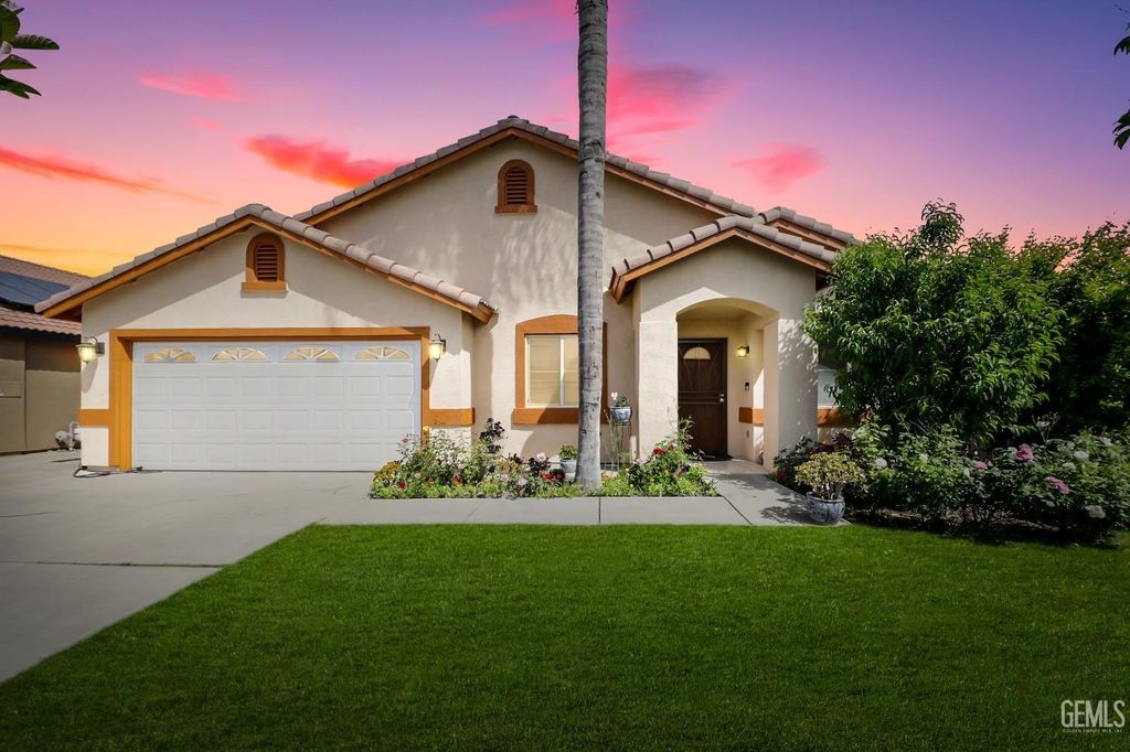 5918 Foss Ridge Court, Bakersfield, CA 93313