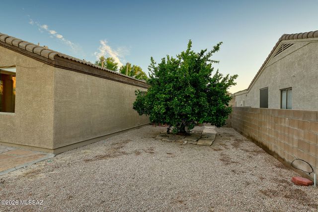 11646 N Teskow Drive, Tucson, AZ 85737