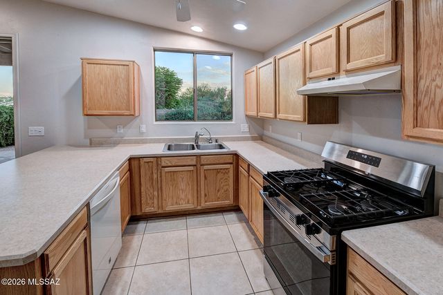 11646 N Teskow Drive, Tucson, AZ 85737