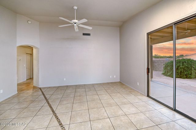 11646 N Teskow Drive, Tucson, AZ 85737