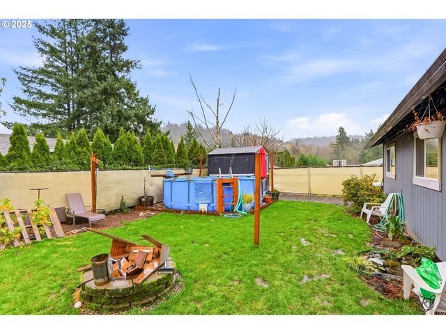 748 Sw WILLOWBROOK Ave, Gresham, OR 97080