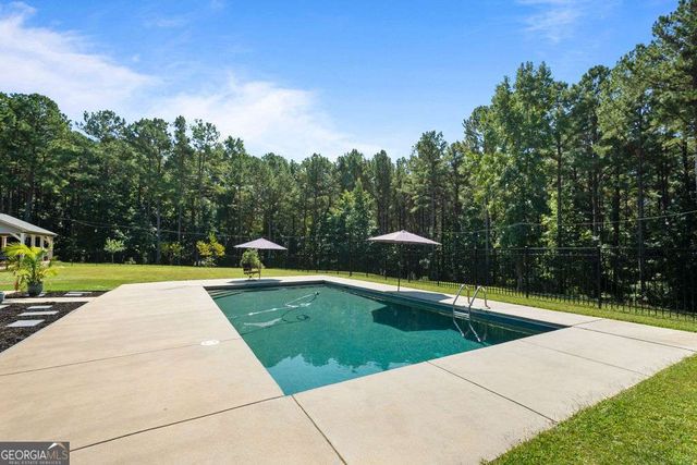 2725 GORDON Road, Senoia, GA 30276