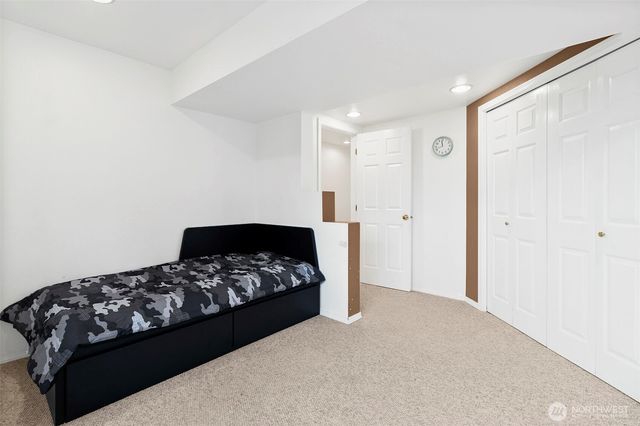 4619 Kennedy Avenue SE, Auburn, WA 98092