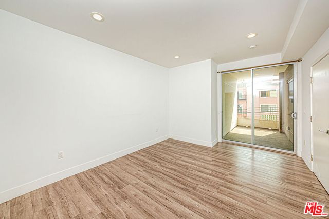 1101 S Harvard Boulevard 303, Los Angeles, CA 90006