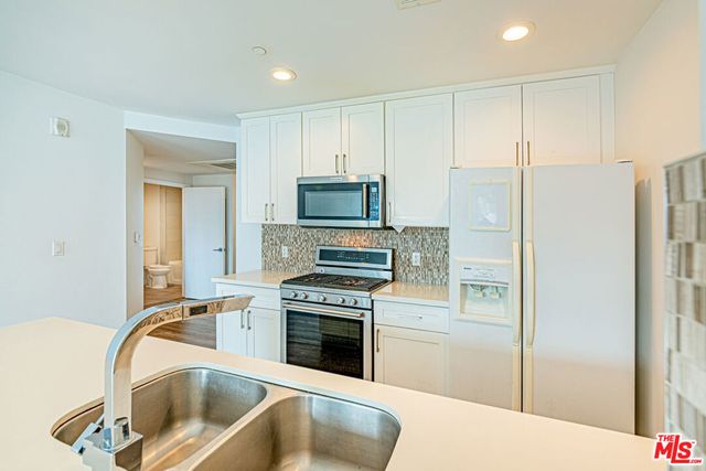 1101 S Harvard Boulevard 303, Los Angeles, CA 90006