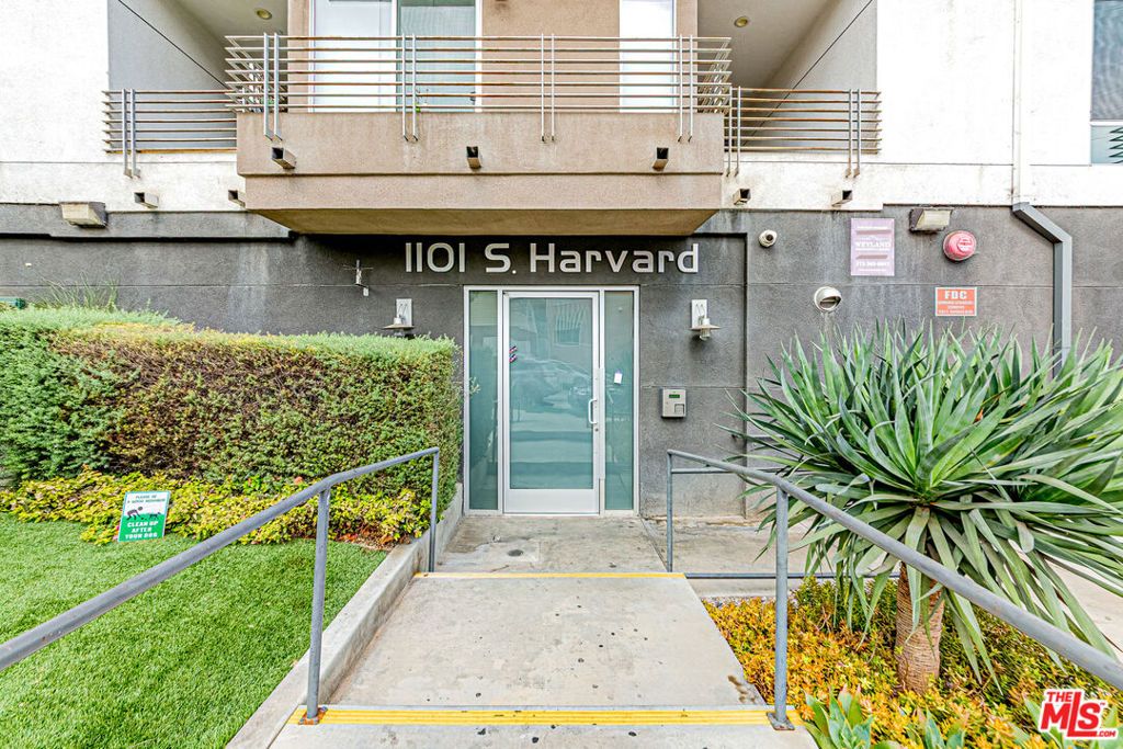 1101 S Harvard Boulevard 303, Los Angeles, CA 90006