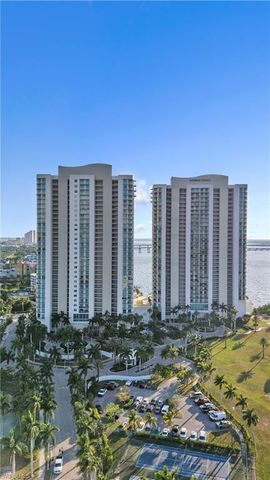3000 Oasis Grand BLVD 2905, Fort Myers, FL 33916