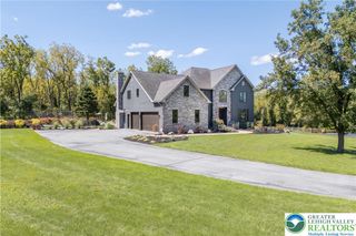 1944 Obriens Court, Lower Saucon Twp, PA 18015