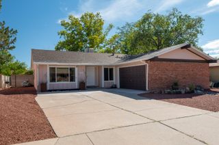 5504 HAYES Drive NW, Albuquerque, NM 87120