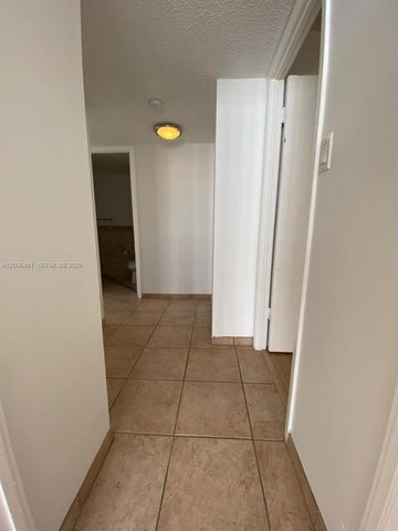 18041 Biscayne Blvd 804, Aventura, FL 33160