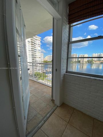 18041 Biscayne Blvd 804, Aventura, FL 33160