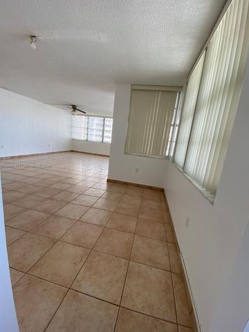 18041 Biscayne Blvd 804, Aventura, FL 33160