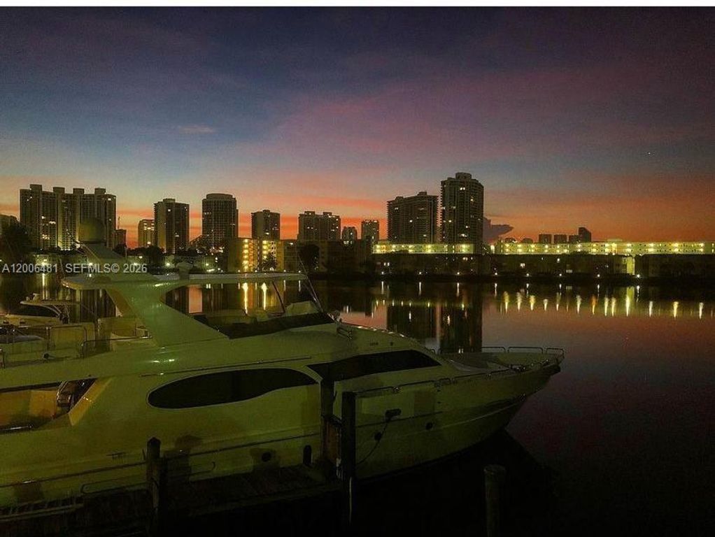 18041 Biscayne Blvd 804, Aventura, FL 33160