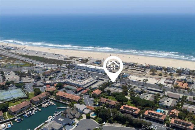 17142 Pacific Coast 201, Huntington Beach, CA 92649