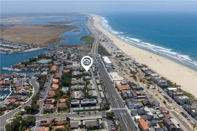 17142 Pacific Coast 201, Huntington Beach, CA 92649
