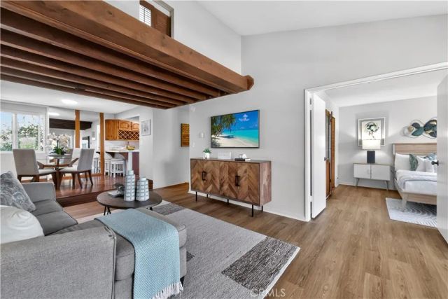 17142 Pacific Coast 201, Huntington Beach, CA 92649