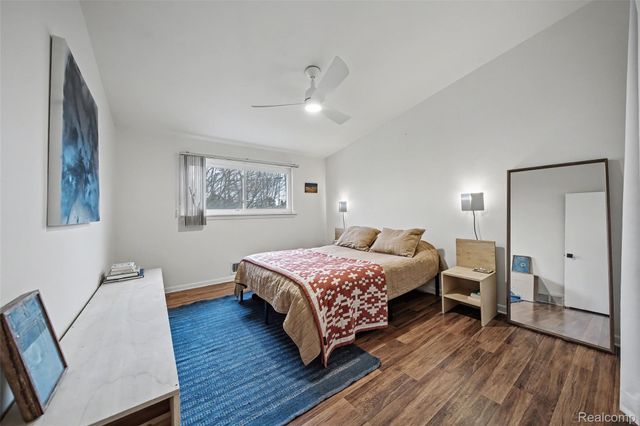 31030 Cousino Drive, Warren, MI 48092