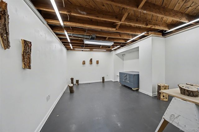 31030 Cousino Drive, Warren, MI 48092