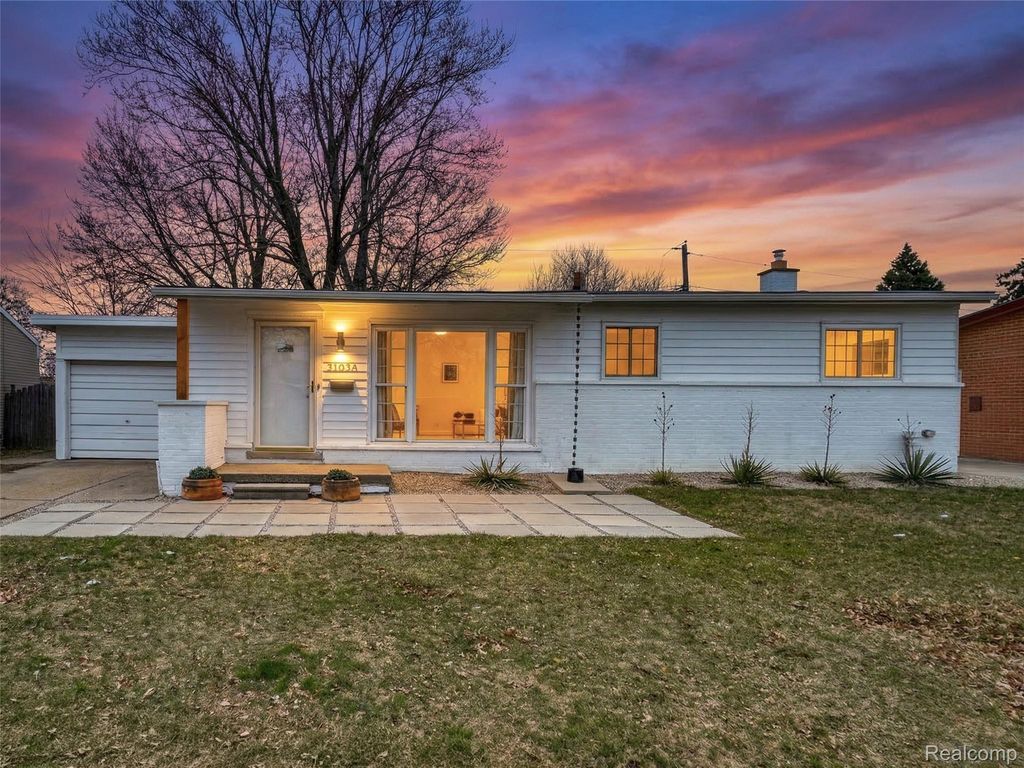 31030 Cousino Drive, Warren, MI 48092