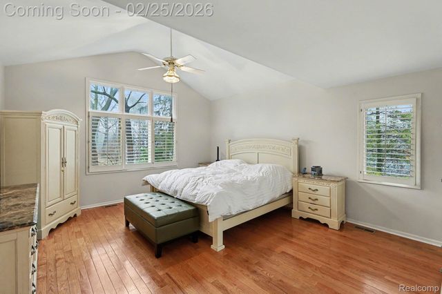 777 Great Oaks Drive, Bloomfield Hills, MI 48304