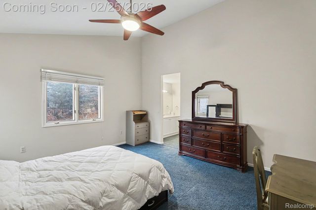 777 Great Oaks Drive, Bloomfield Hills, MI 48304